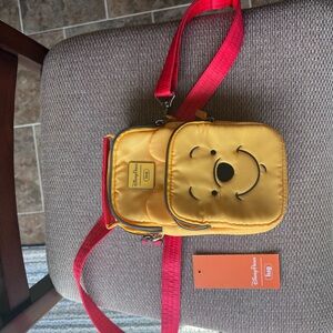 Disney Park Winnie-the-Pooh crossbody LUG brand bag NWT